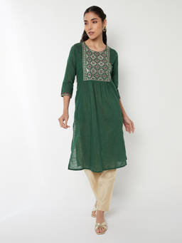 max - Green Cotton Blend Embroidered Kurta