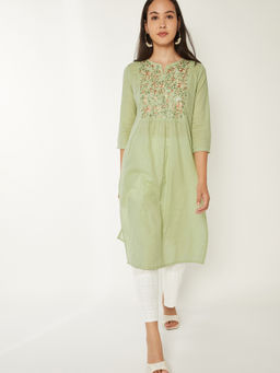 max - Green Cotton Blend Embroidered Kurta