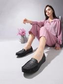 Black color option, Sold out