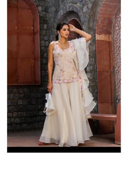 Akanksha Mago - Ayla Ivory Short Kurta with Skirt & Dupatta (Set of 3)