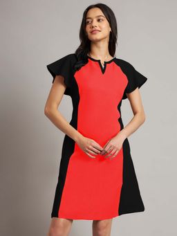 BRINNS - Red Colorblock Regular Knee Length Dress