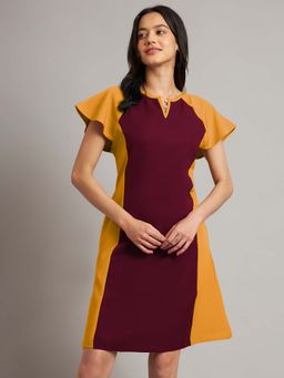 BRINNS - Mustard Colorblock Regular Knee Length Dress