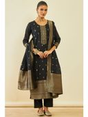 Black color option, Sold out, Currently selected