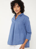 Blue color option, Currently selected