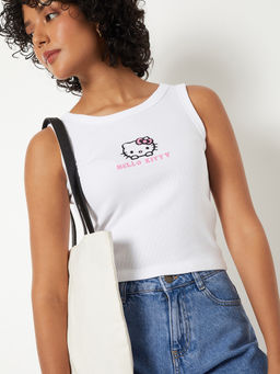 max - White Embroidered Pure Cotton Regular Fit Tank Top