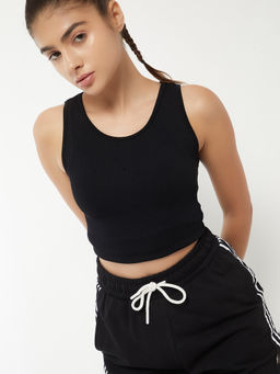 max - Black Solid Polyester Blend Regular Fit Tank Top