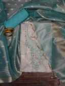 Blue color option, Sold out, Currently selected