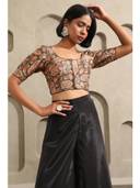 Black color option, Sold out, Currently selected