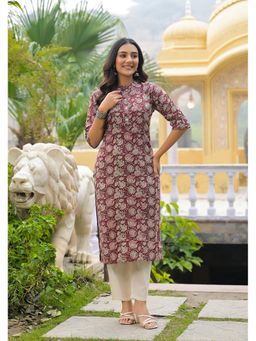 Aravalii - Women Maroon Viscose Rayon Abstract Kurta