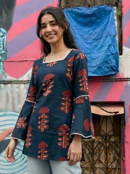 KAFTANIZE - Women Navy Blue Cotton Abstract Short Kurti
