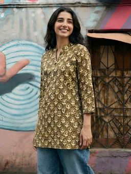 KAFTANIZE - Women Olive Cotton Abstract Short Kurti