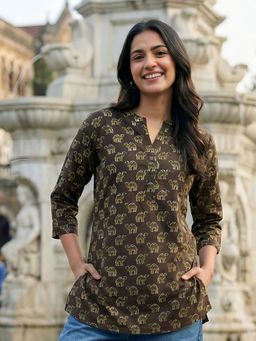 KAFTANIZE - Women Brown Cotton Animal Print Short Kurti