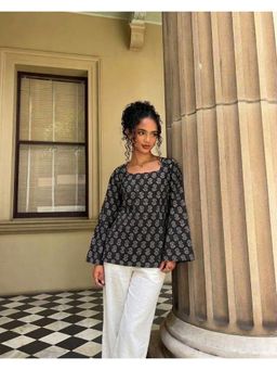 NISHORAMA - Women Black Cotton Floral Kurti