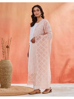 Fabindia - Women Pink Cotton Embroidered Dupatta