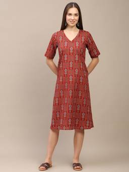 SPARSA - Red Printed Half-Sleeve V-Neck A-Line Cotton Dress