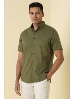 Allen Solly - Men Olive Classic Fit Solid Half Sleeves Casual Shirt