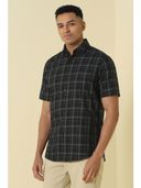 Black color option, Sold out, Currently selected