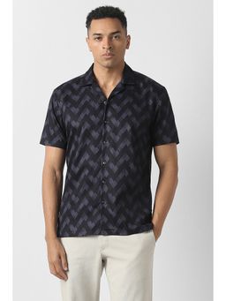 Van Heusen - Men Black Print Half Sleeves Party Shirt
