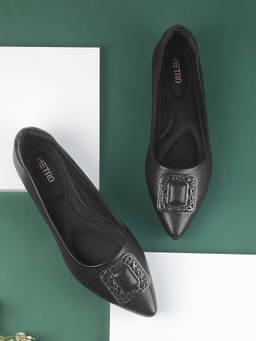 Metro - Women Black Slip On Ballerina
