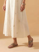 Tan color option, Currently selected