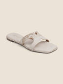 Beige color option, Currently selected