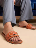 Orange color option, Currently selected