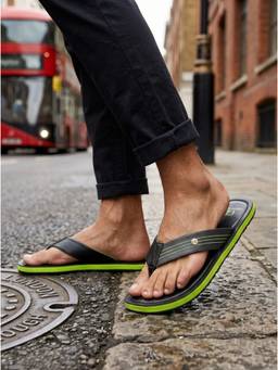 Carlton London - Men Black Casual Flipflops with Striped Straps and Metallic Accent
