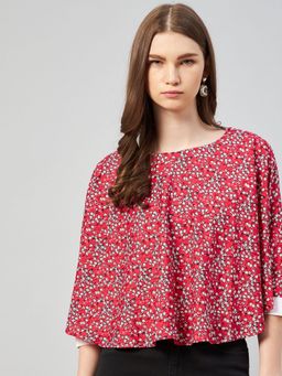 RARE - Women Red Round Neck Floral Printed Top
