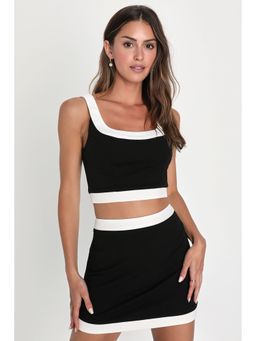 RARE - Women Black Round Neck Solid Crop Top