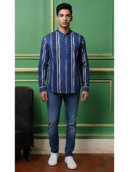 TATTVA - Men Blue Cotton Stripes Mandarin Neck Kurta