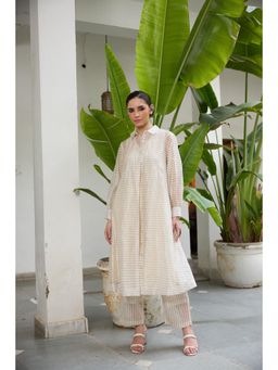 Raas Life - Noor Metallic Chanderi Solid Collar Neck Kurta
