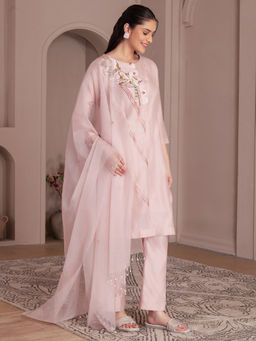 House of Tushaom - Dustyrose Chanderi Silk Pink Kurta with Pant and Dupatta