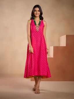 Gajra Gang - Ruh Banjara Fuchsia Foil Printed V-Neck Princess Panel Dress GGDRS27