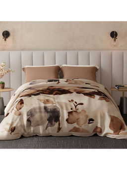 Boutique Living - Luxe Loom Brown Floral Print Premium Mink Blanket (Queen)