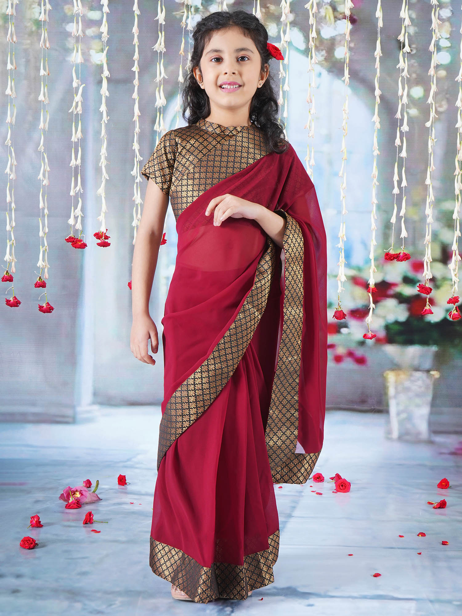 Georgette saree with designer blouse online best sale