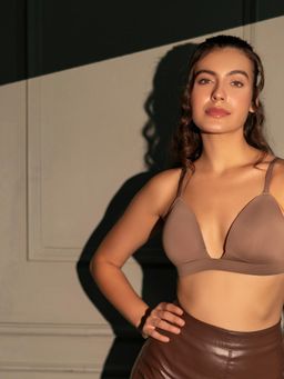 Chelvet - Solid Lightly Padded Half Coverage Plunge Bra