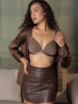 Chelvet - Non-Wired Seamless Finish Plunge Bra