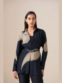 Black color option, Currently selected