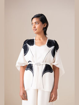 AMPM - Ivory Veya Cape