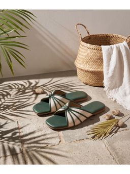 Bowtoes - Womens Lola Flats - Canvas Green