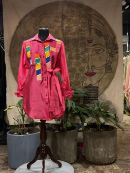 Arpita Sulakshana - Pink Chaar Baar Hand Painted Shirt with Belt