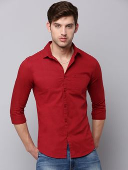 SHOWOFFFF - Mens Spread Collar Maroon Solid Shirt