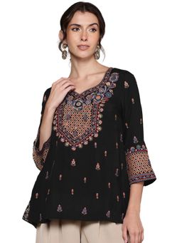 Ritu Kumar - Black Alankrita Kurti