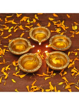Ekaa Handicrafts - Brass Oil Diya for Pooja (Set of 5)