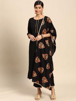 Gerua By Libas - Plus Size Black Solid Rayon Suit (Set of 3)