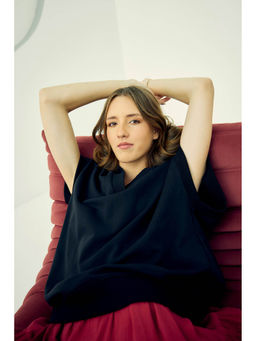 Virgio - Black Women Cotton Poly V-Neck Longline Solid Extended Sleeves Top