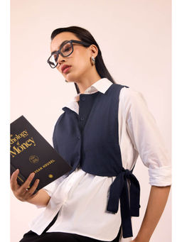 Virgio - Navy Blue Women Recycled Polyester Round Neck Crop Length Checks Sleeveless Top