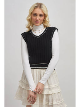 Virgio - Black Women Cotton V-Neck Regular Solid Cap Sleeve Top