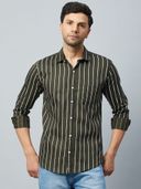 Green color option, Sold out, Currently selected