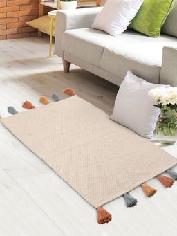 Sashaa World - Multi Tasseled Scatter Rug